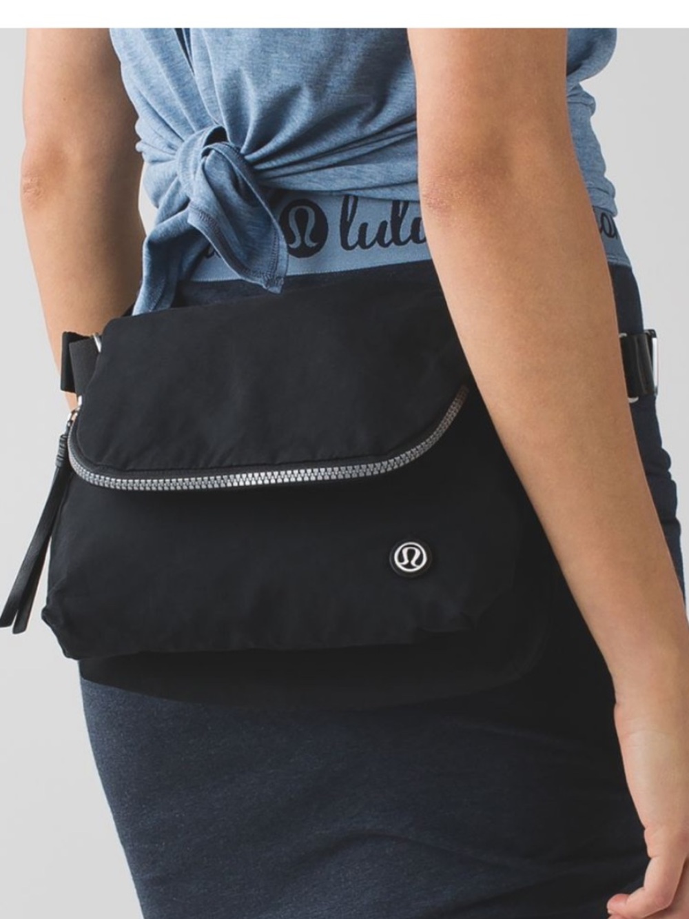lululemon athletica Black Party OM bag (first release)